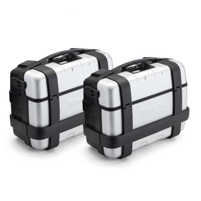 Side cases with logo Benelli