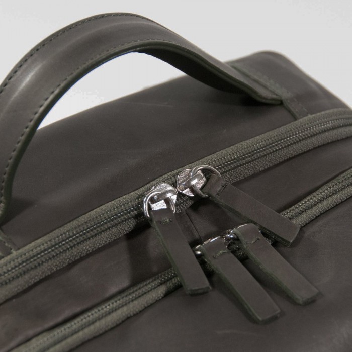 Zaino in pelle vintage "1911" limited edition Zaino in pelle vintage "1911" limited edition