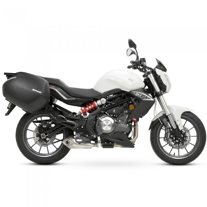 Kit borse laterali SHAD con attacchi per BN302 Kit borse laterali SHAD con attacchi per BN302