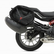 Kit borse laterali SHAD con attacchi per BN302 Kit borse laterali SHAD con attacchi per BN302